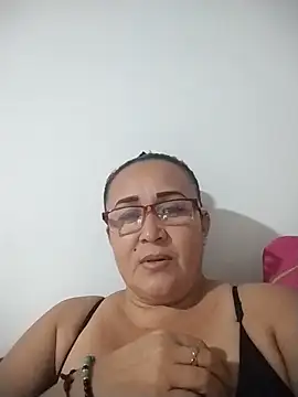 Nini Love  online show from April 2026 05:32:02 AM