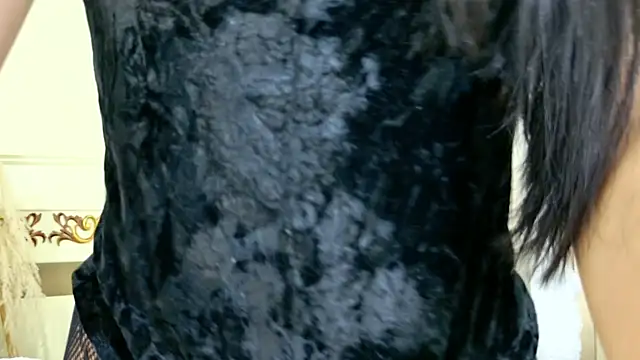 NinnaPiers online show from March 2026 11:33:02 AM