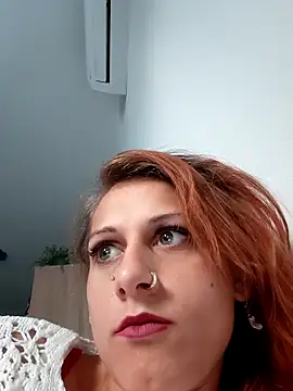 Bellaa25 online show from April 2026 04:23:02 PM