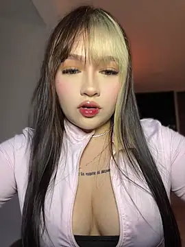 Snapshot of Daniela_ruizz chatting on May 2026 02:30:01 AM Daniela ruizz online show from May 2026 02:30:01 AM