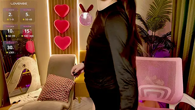 MaxinCarroll online show from April 2026 05:27:02 AM