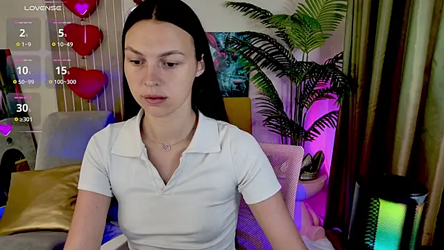 MaxinCarroll online show from July 2026 09:44:01 AM