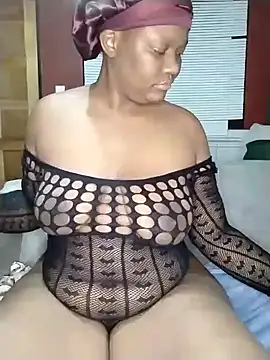 Snapshot of SexyAssQueenX chatting on July 2026 12:46:01 AM SexyAssQueenX online show from July 2026 12:46:01 AM