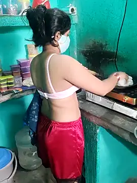 Cuple masti72 online show from May 2026 03:45:02 AM