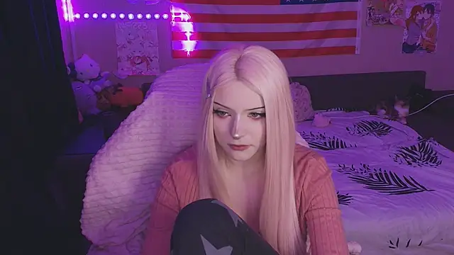 midnight memories online show from April 2026 06:16:01 PM