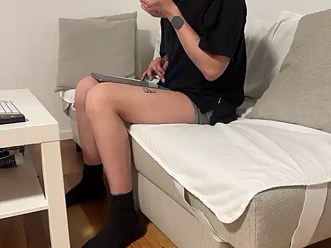 Snapshot of canberlinxy chatting on March 2026 03:11:02 AM canberlinxy online show from March 2026 03:11:02 AM