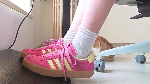 Feetbeth online show from March 2026 06:59:02 PM