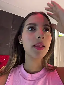 Valeria-escobar online show from March 2026 02:02:02 PM