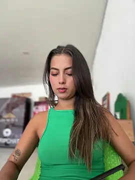 Valeria-escobar online show from March 2026 01:47:01 PM