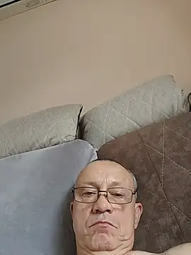 Sashabikros online show from May 2026 01:58:02 AM