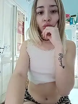 soylulita07 online show from April 2026 08:50:01 PM