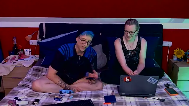 AskAveryAnything online show from July 2026 08:00:01 PM
