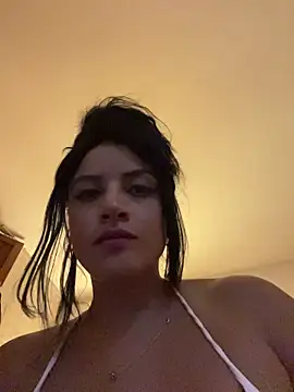 Snapshot of Lena-Williamss chatting on July 2026 07:23:01 AM Lena-Williamss online show from July 2026 07:23:01 AM