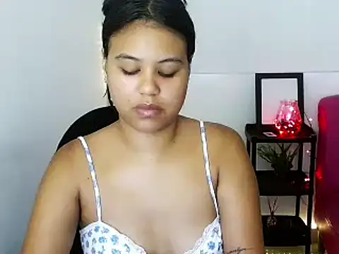 Snapshot of Shawnycarson chatting on July 2026 06:10:01 PM Shawnycarson online show from July 2026 06:10:01 PM