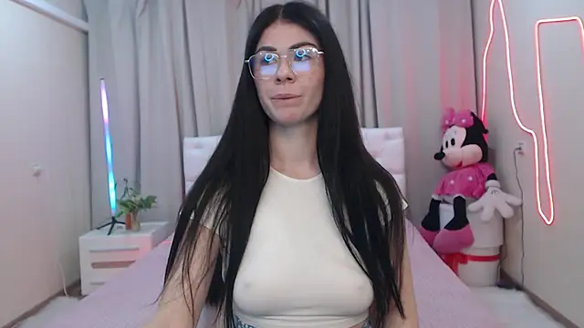 Snapshot of MilaSecret55 chatting on May 2026 06:21:03 AM MilaSecret55 online show from May 2026 06:21:03 AM