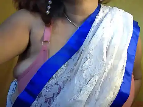 MISTI KOLK online show from February 2026 07:48:01 AM