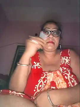 Snapshot of MISTI_KOLK chatting on July 2026 05:37:02 PM MISTI KOLK online show from July 2026 05:37:02 PM