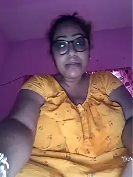 Snapshot of MISTI_KOLK chatting on July 2026 12:11:01 PM MISTI KOLK online show from July 2026 12:11:01 PM