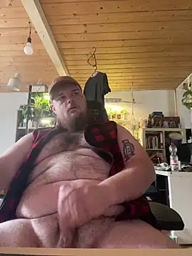 YoursxTruly online show from February 2026 12:20:01 PM