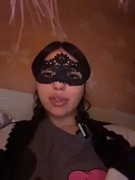 SilkyMira online show from March 2026 07:39:01 PM