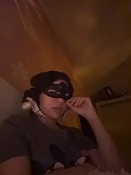 SilkyMira online show from March 2026 09:14:01 PM