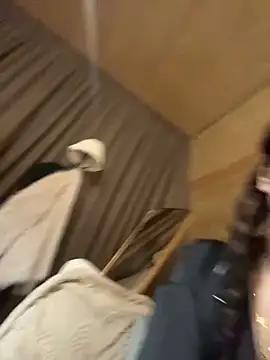 SilkyMira online show from April 2026 05:16:02 PM