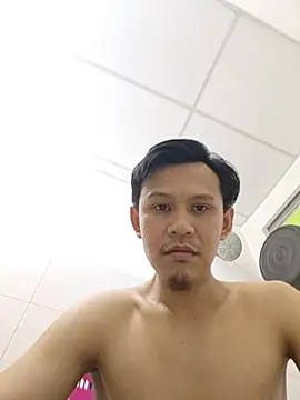 kaykayyy 23 online show from April 2026 12:11:02 PM