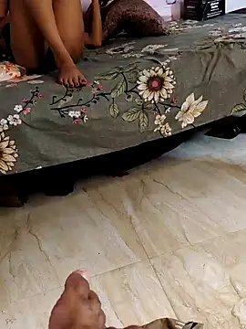realcouple71 online show from August 2026 05:22:01 PM