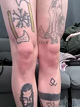 roro25ans online show from December 2025 02:47:02 PM