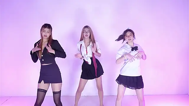 G-Velvet online show from April 2026 04:39:01 PM