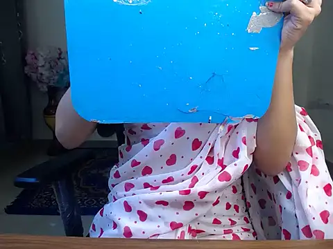 Shy nivi online show from April 2026 08:09:02 PM