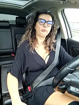 MiraBennet online show from February 2026 07:37:01 AM