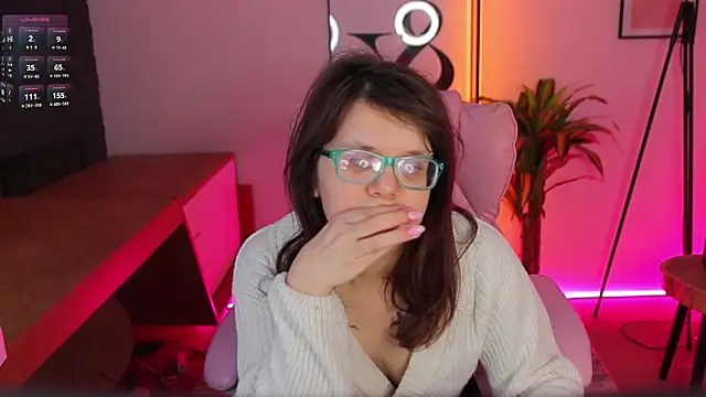 Ariell Mini online show from March 2026 12:45:01 PM