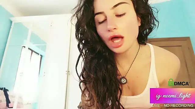 DeaAthena online show from April 2026 08:35:01 AM