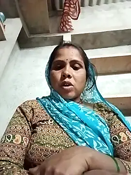 Shreya pandit online show from February 2026 06:37:02 PM