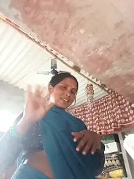 Shreya pandit online show from April 2026 11:22:02 AM