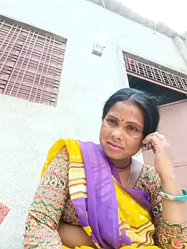 Shreya pandit online show from April 2026 11:37:01 AM