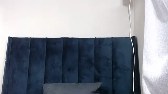 THICKBARBIE32 online show from May 2026 09:34:02 PM