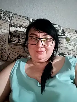 MariSwan222 online show from April 2026 08:50:01 PM