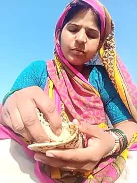 Snapshot of Simakchi_bhabi chatting on January 2026 09:35:01 AM Simakchi bhabi online show from January 2026 09:35:01 AM