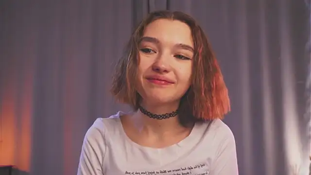 Leyla crsh online show from March 2026 08:19:01 AM