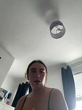 MillieB online show from June 2026 02:44:02 PM