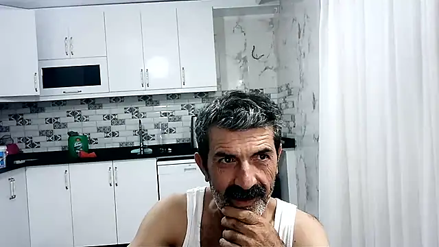 Snapshot of kobra21turki chatting on June 2026 07:40:01 PM kobra21turki online show from June 2026 07:40:01 PM