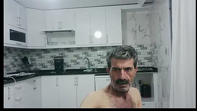 Snapshot of kobra21turki chatting on July 2026 06:15:02 PM kobra21turki online show from July 2026 06:15:02 PM