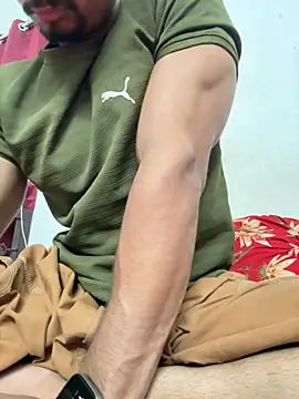 hot gym b0y online show from July 2026 06:10:02 PM