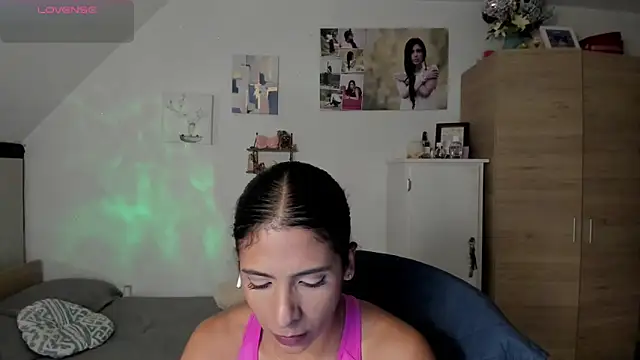 VEROSlen- online show from June 2026 03:31:01 AM