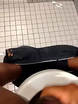 joaquinvaladez online show from April 2026 10:40:02 PM