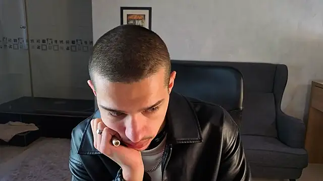 KaydenDrew online show from April 2026 04:27:01 AM