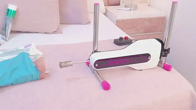 ScarlettFoox online show from March 2026 12:00:02 PM