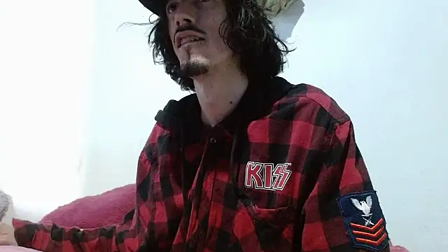 Snapshot of sk8-boy chatting on June 2026 04:24:02 PM sk8-boy online show from June 2026 04:24:02 PM